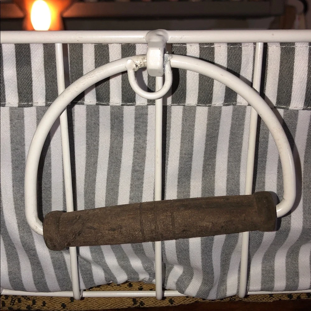 Rae Dunn FRUITS & VEGETABLES Metal/Wire Baskets Set/2 with Striped Linings